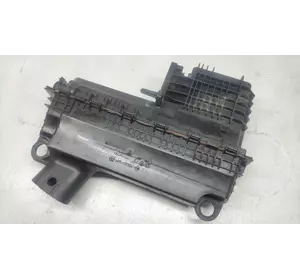 Корпус повітряного фільтра Рено Кенго 1, Renault Kangoo 1 1.5 dci 2003-2008 8200089030 \ 8200025236 Корпус повітряного фільтра Рено Кенго 1, Renault Kangoo 1 1.5 dci 2003-2008 8200089030 \ 8200025236
